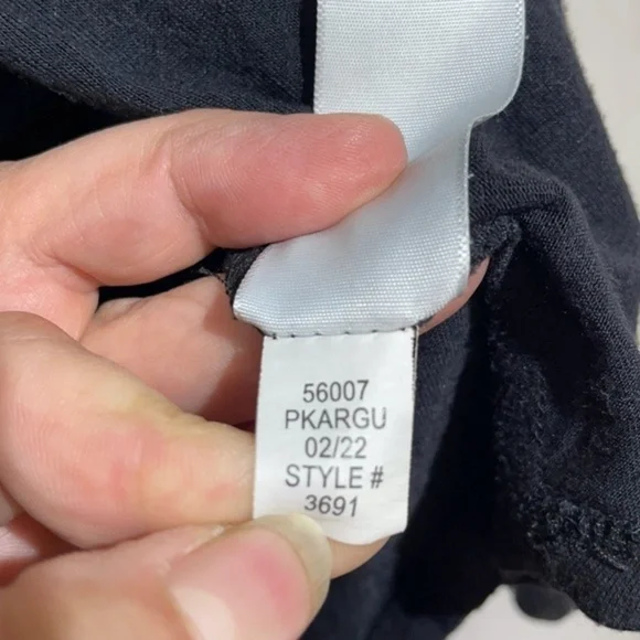 Aeropostale Seriously Sof Perfect V Black T-Shirt Short Sleeve Size Small - Picture 3 of 9